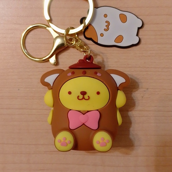 🆕 Sanrio Pompompurin Figurine Keychain Bag Clip - Picture 2 of 9